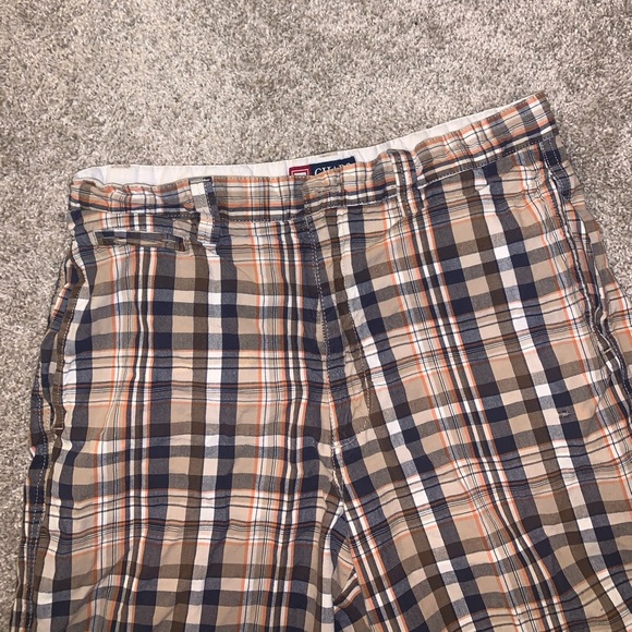 Chaps Brown, Blue & Orange Plaid Dress shorts W32 - Picture 4 of 12